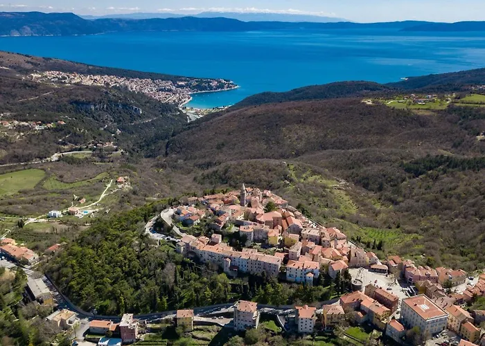 Apartment Mariza-1 By Interhome *