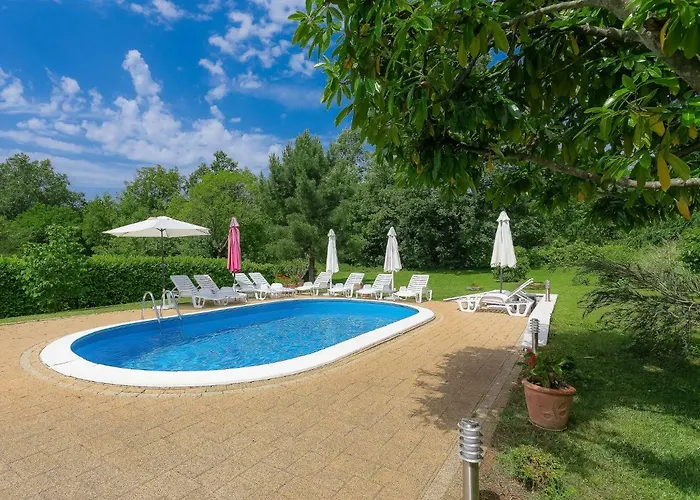 Mariza-1 By Interhome Apartment Vinez