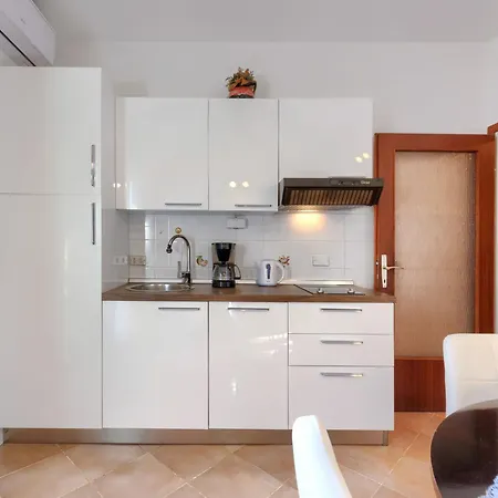 Lägenhet Mariza-1 By Interhome